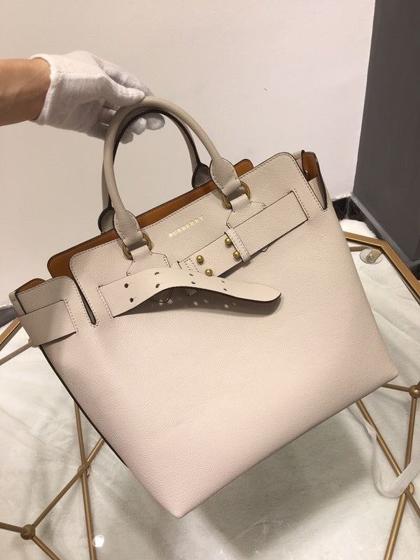 Burberry Bags - Bagsattire   367