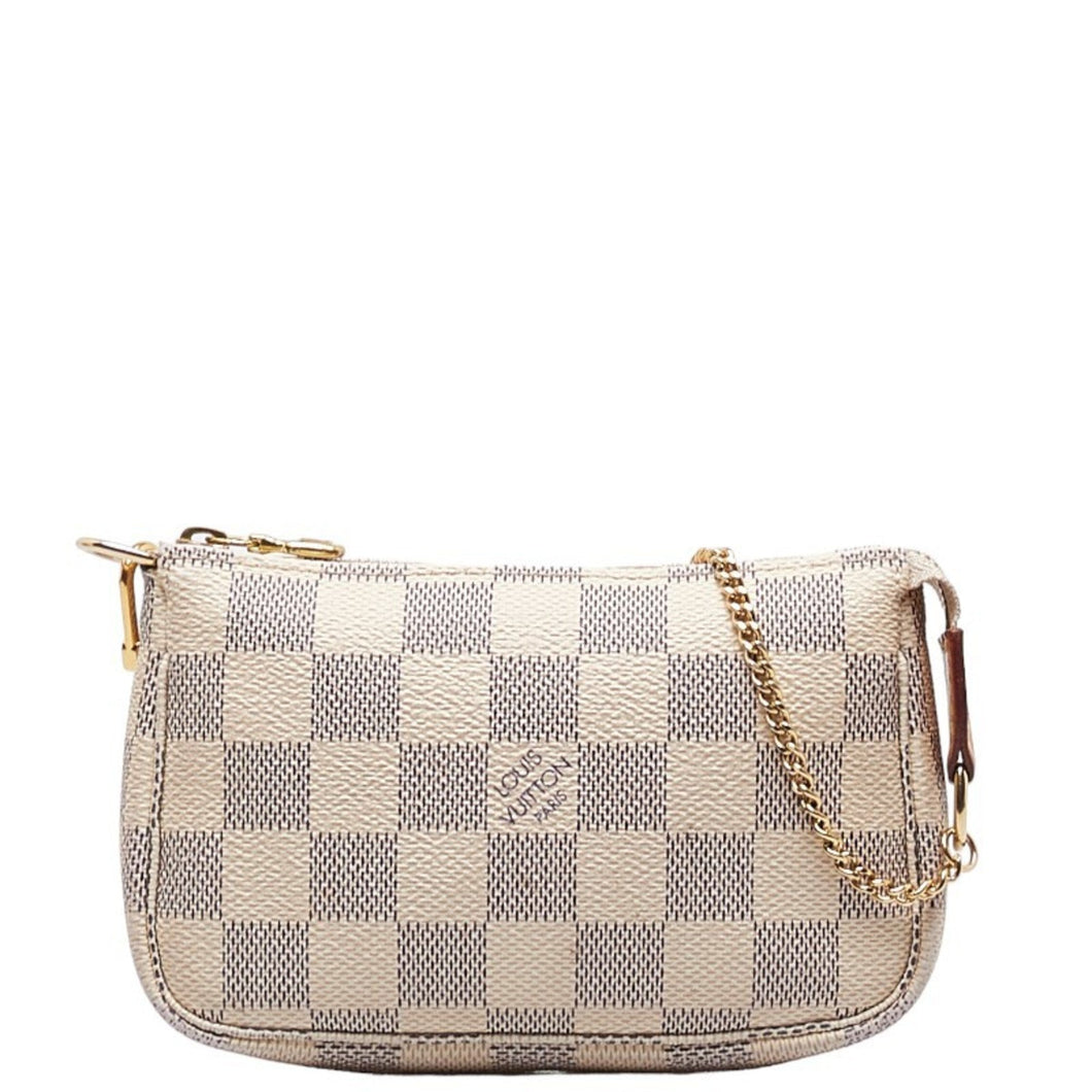 Louis Vuitton Pochette Accessoires  Leather Clutch Bag