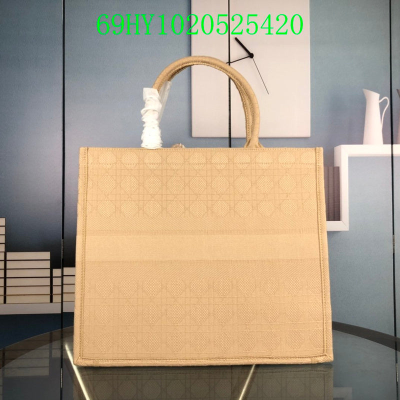 Christian Dior Bags Bags - The Tote   031