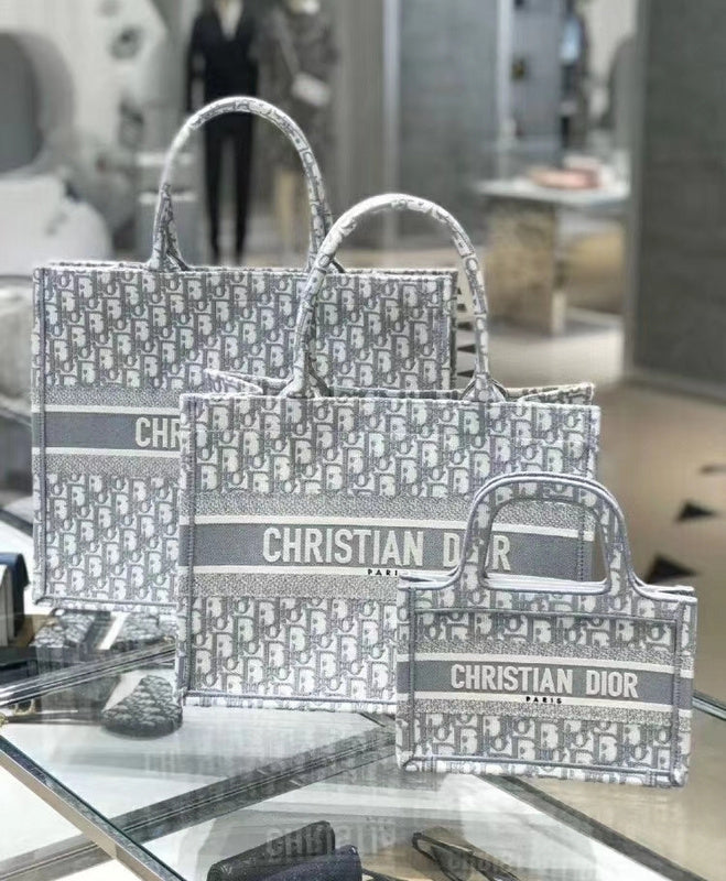 Christian Dior Bags Bags - The Tote   402