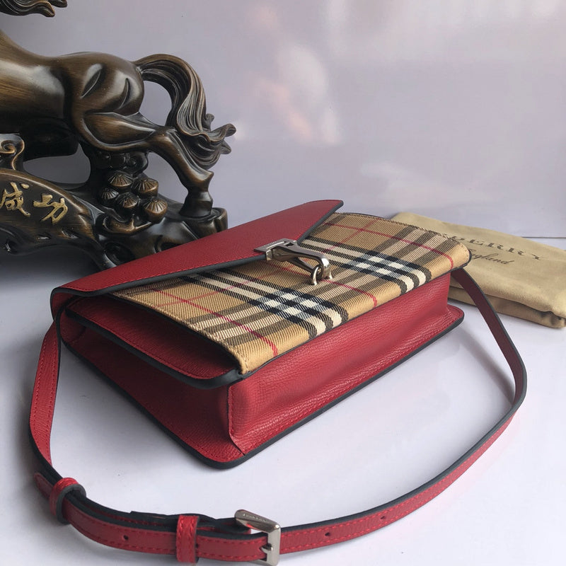 Burberry Bags - Bagsattire   464