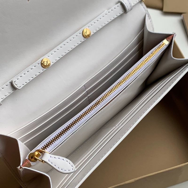 Burberry Bags - Bagsattire   649