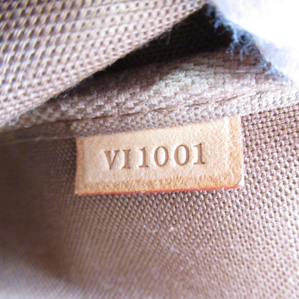 Louis Vuitton Pochette Accessoire  Canvas Clutch Bag