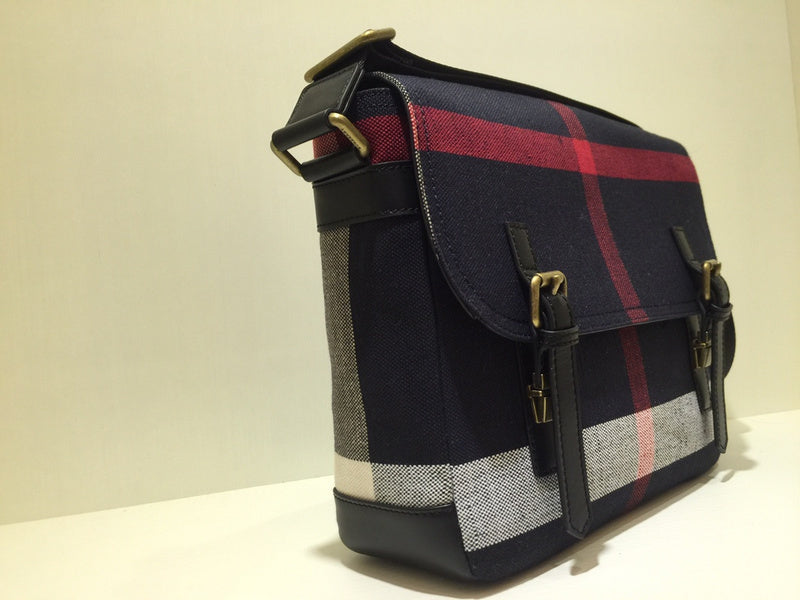 Burberry Bags - Bagsattire   356