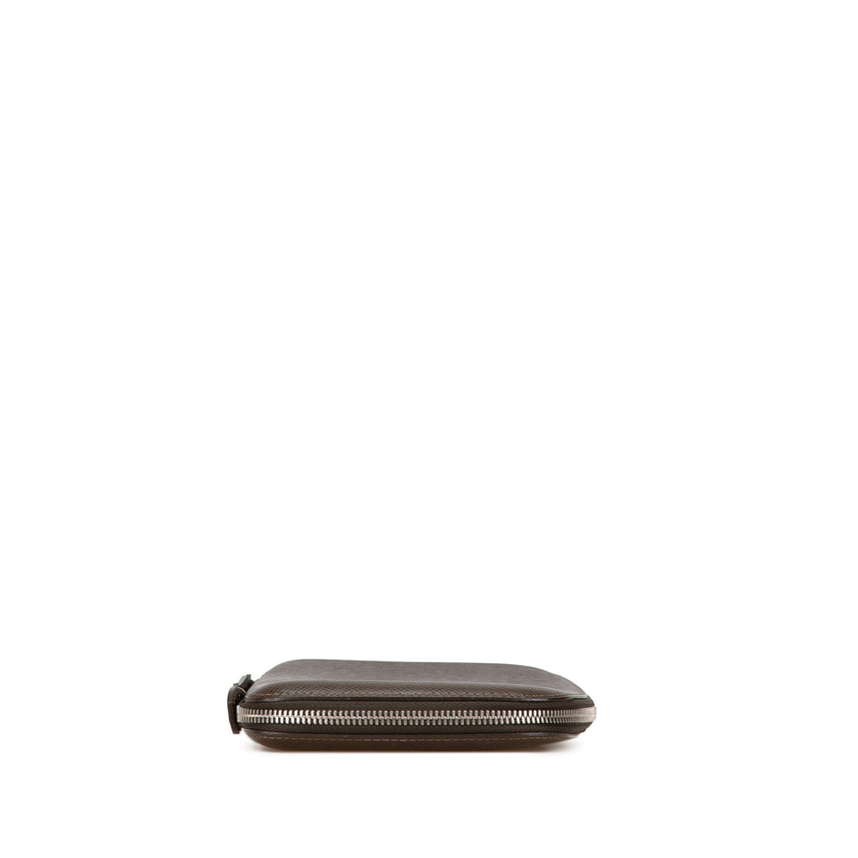 Brown Louis Vuitton Taiga Atoll Organizer