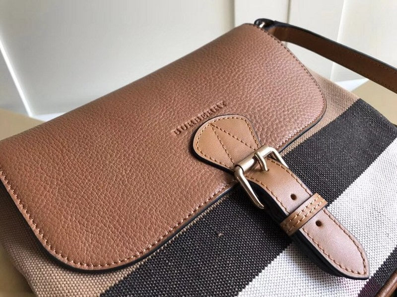 Burberry Bags - Bagsattire   598