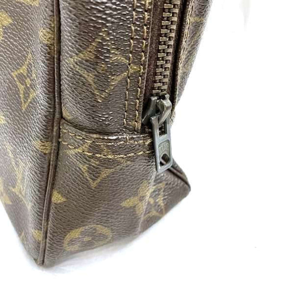 Louis Vuitton Pochette  Canvas Clutch Bag
