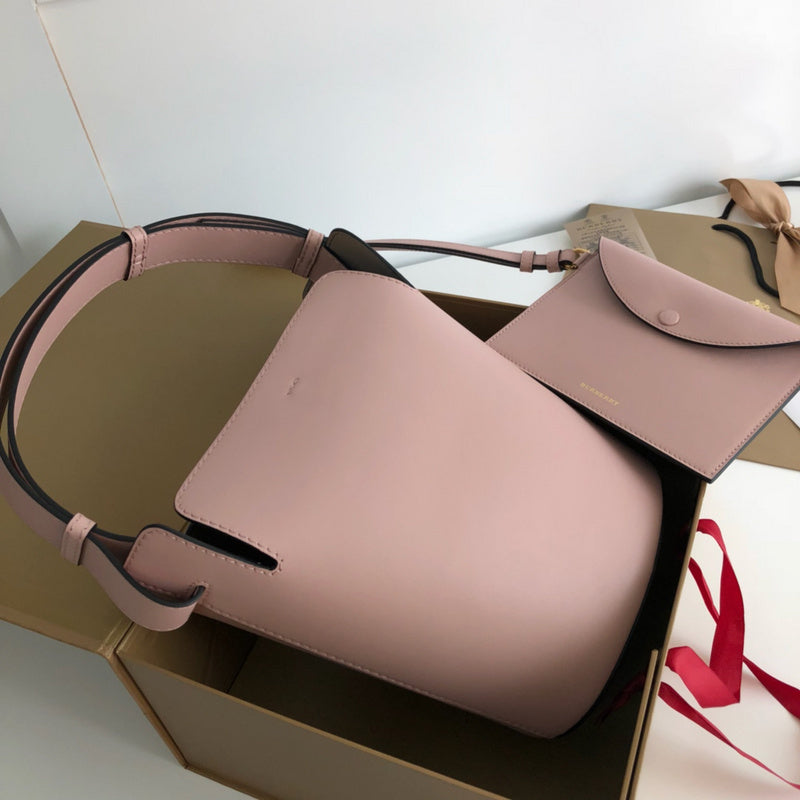 Burberry Bags - Bagsattire   340