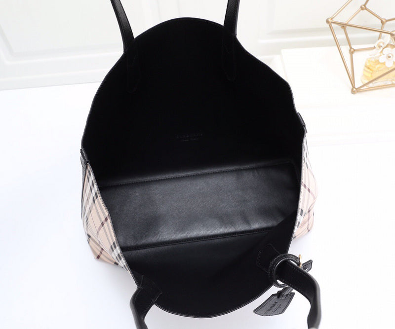 Burberry Bags - BG Bags - 831