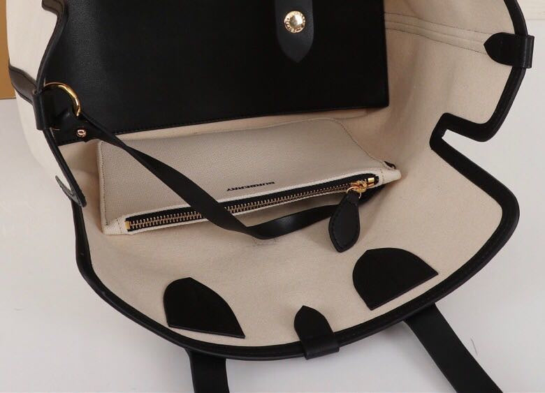 Burberry Bags - Bagsattire   187