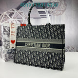 Christian Dior Bags Bags - The Tote   025
