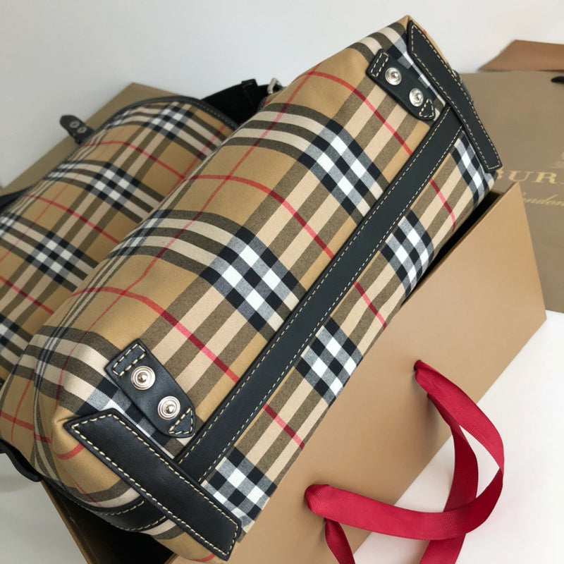 Burberry Bags - Bagsattire   447