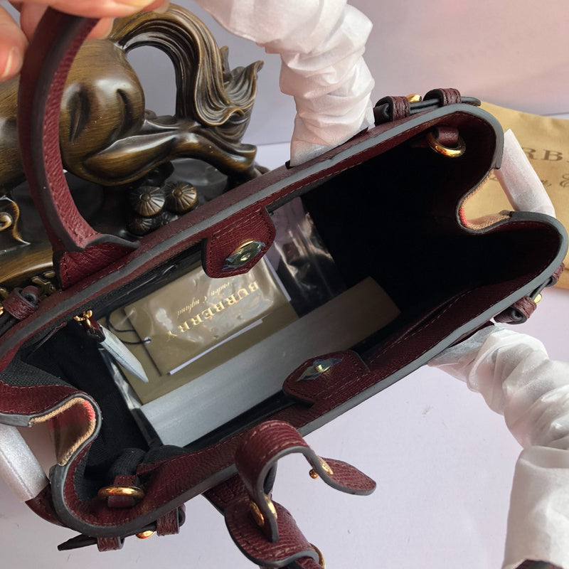 Burberry Bags - Bagsattire   654