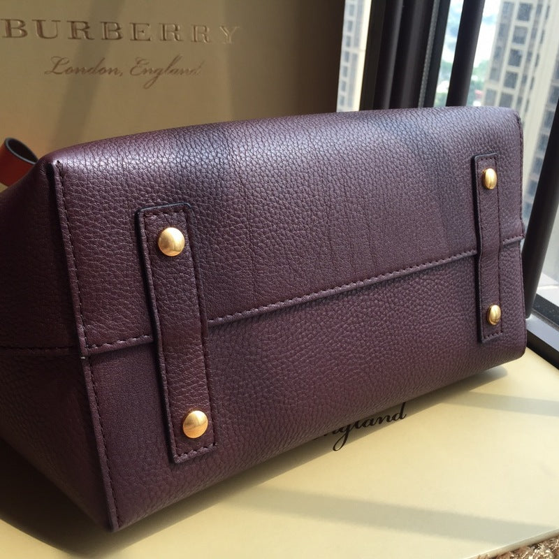 Burberry Bags - Bagsattire   454