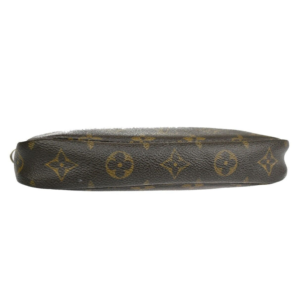 Louis Vuitton Pochette Accessoires  Canvas Clutch Bag