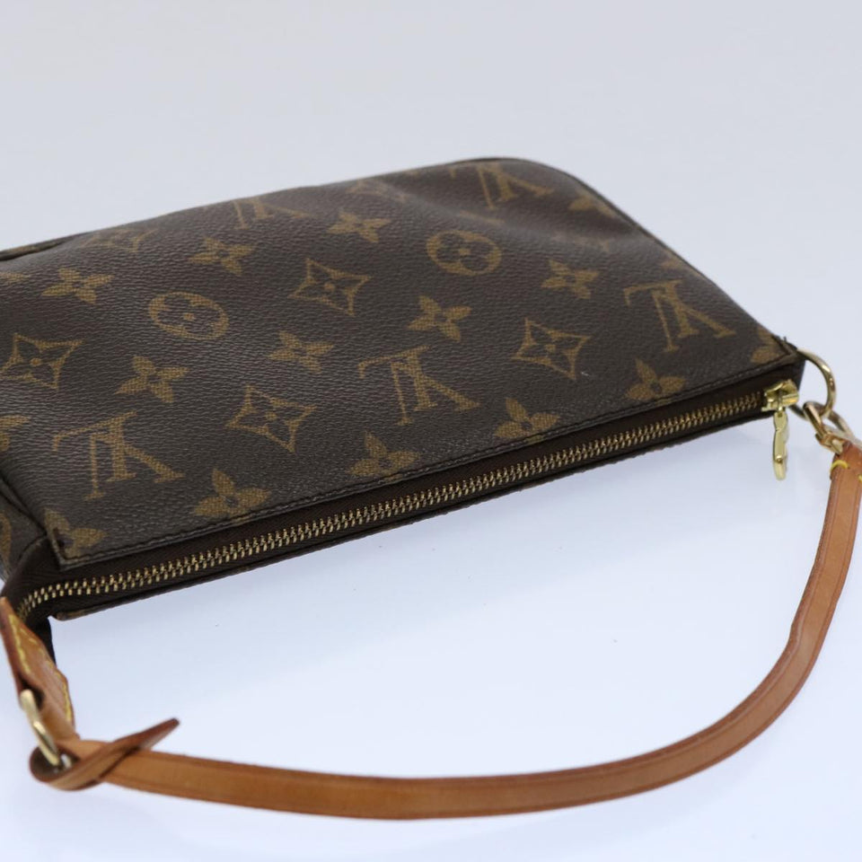 Louis Vuitton Pochette Accessoires  Canvas Clutch Bag