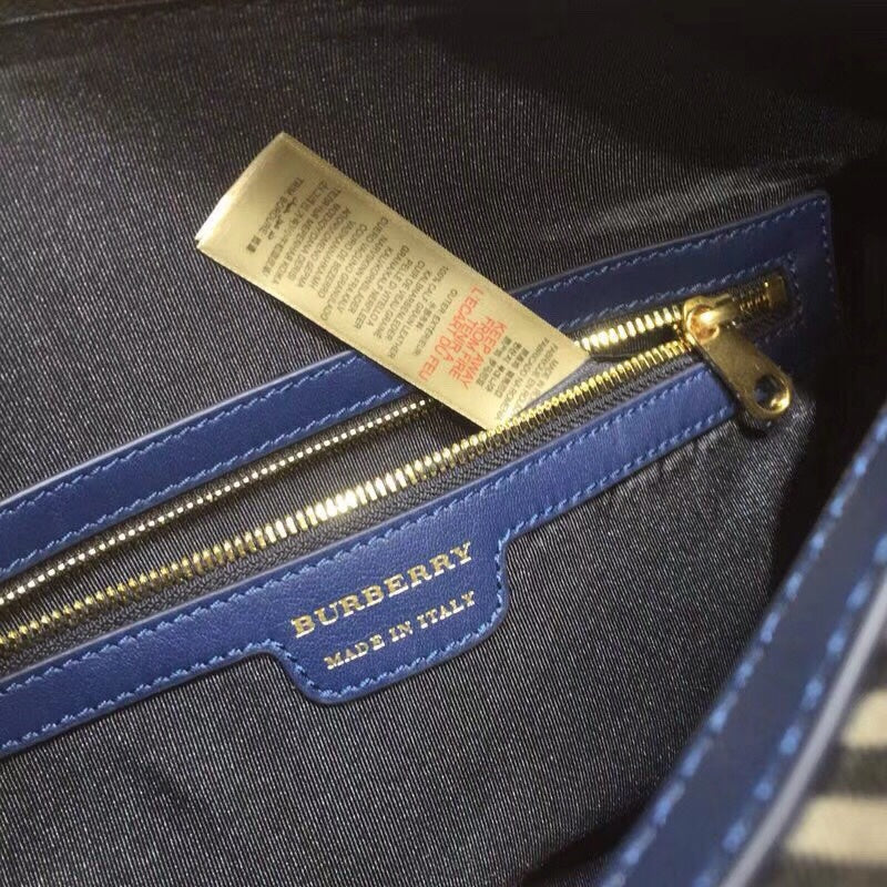 Burberry Bags - Bagsattire   697