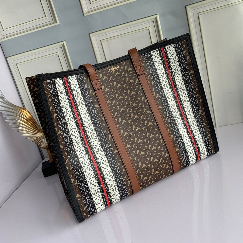 Burberry Bags - Bagsattire   010