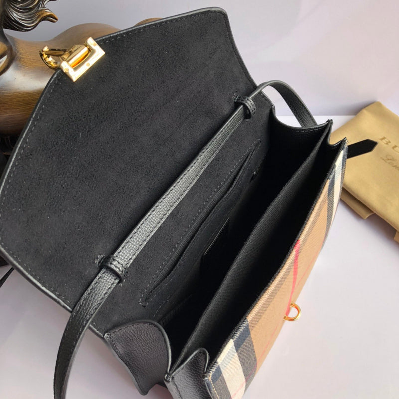 Burberry Bags - Bagsattire   466