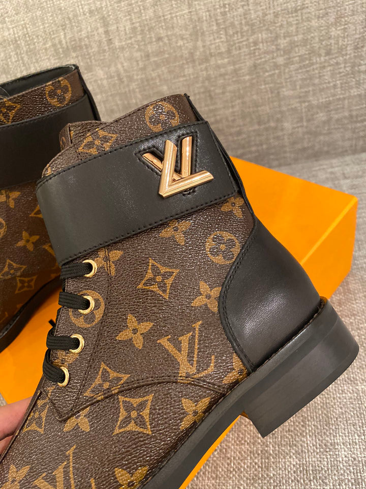 Premium  Louis Vuitton  BOOTS 051