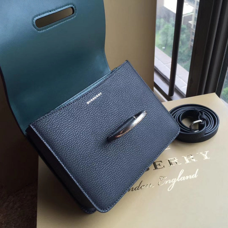 Burberry Bags - Bagsattire   453