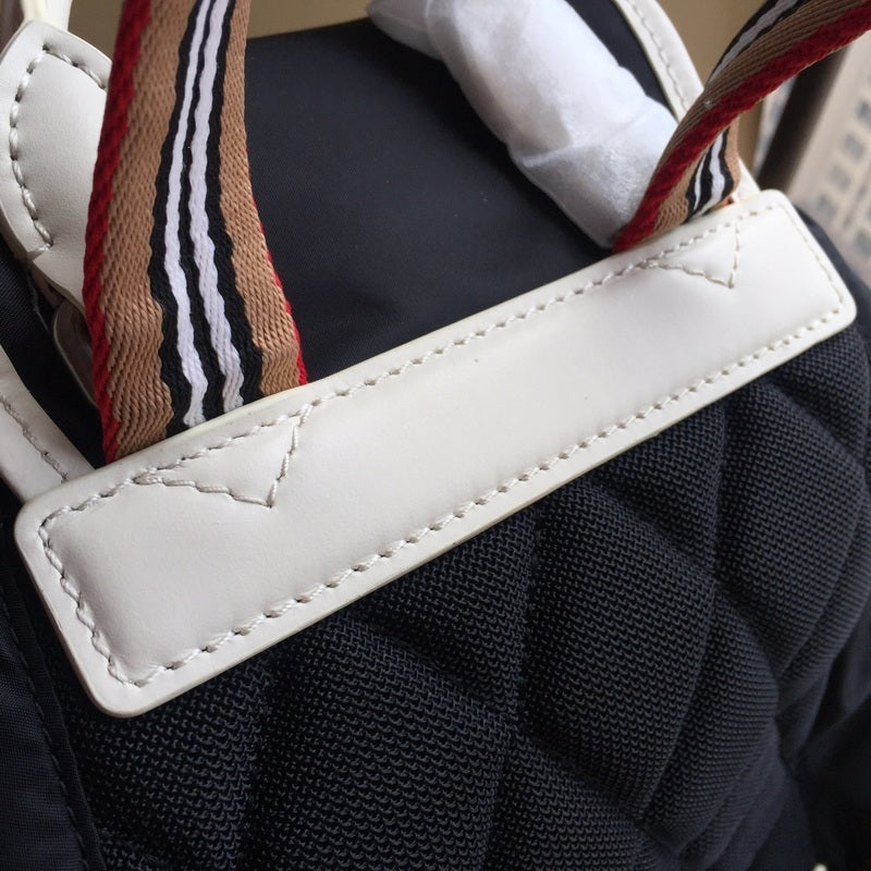 Burberry Bags - Bagsattire   610