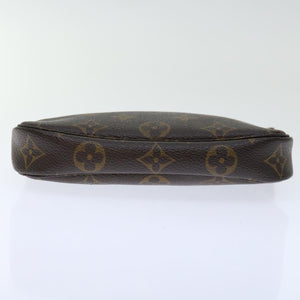 Louis Vuitton Pochette Accessoires  Canvas Clutch Bag