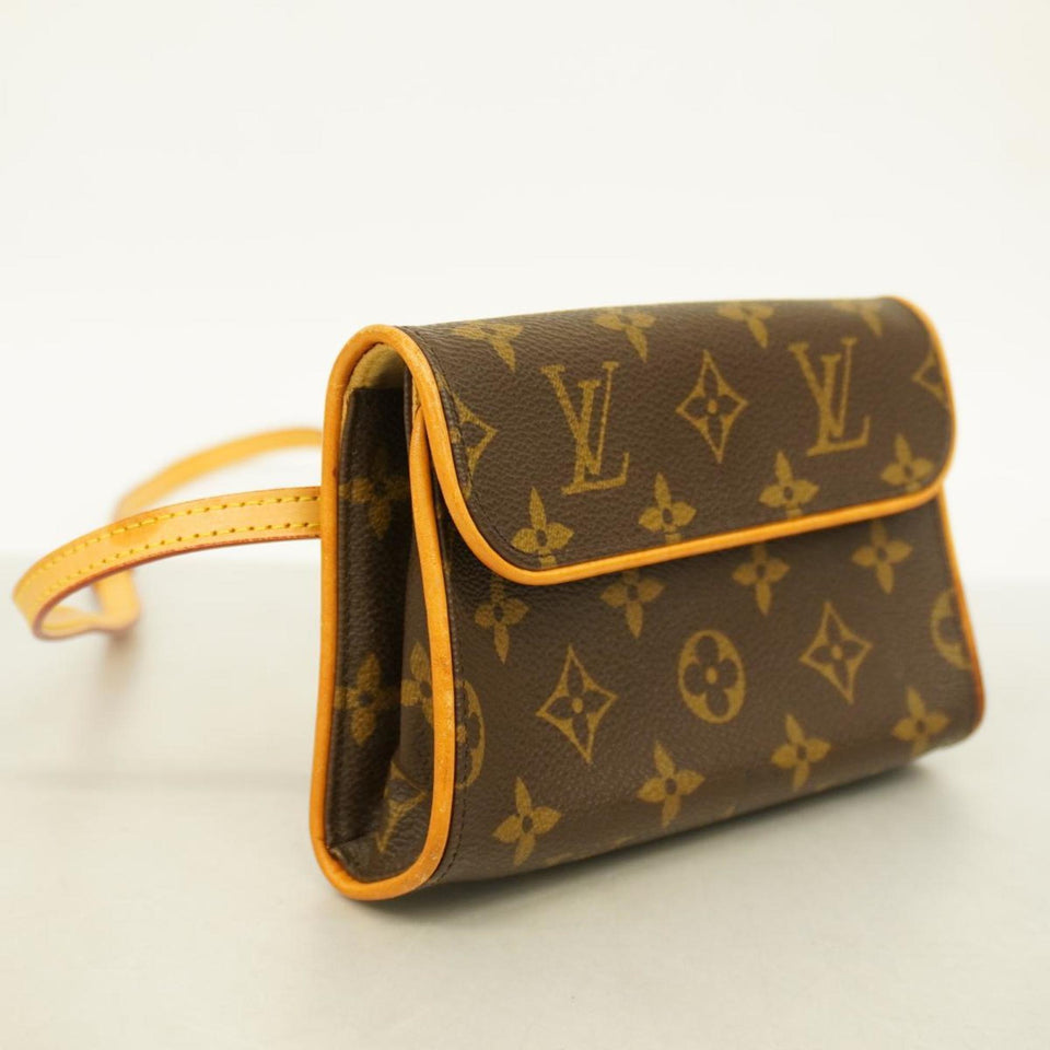 Louis Vuitton Florentine  Canvas Clutch Bag