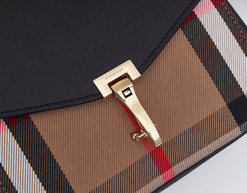 Burberry Bags - BG Bags - 996