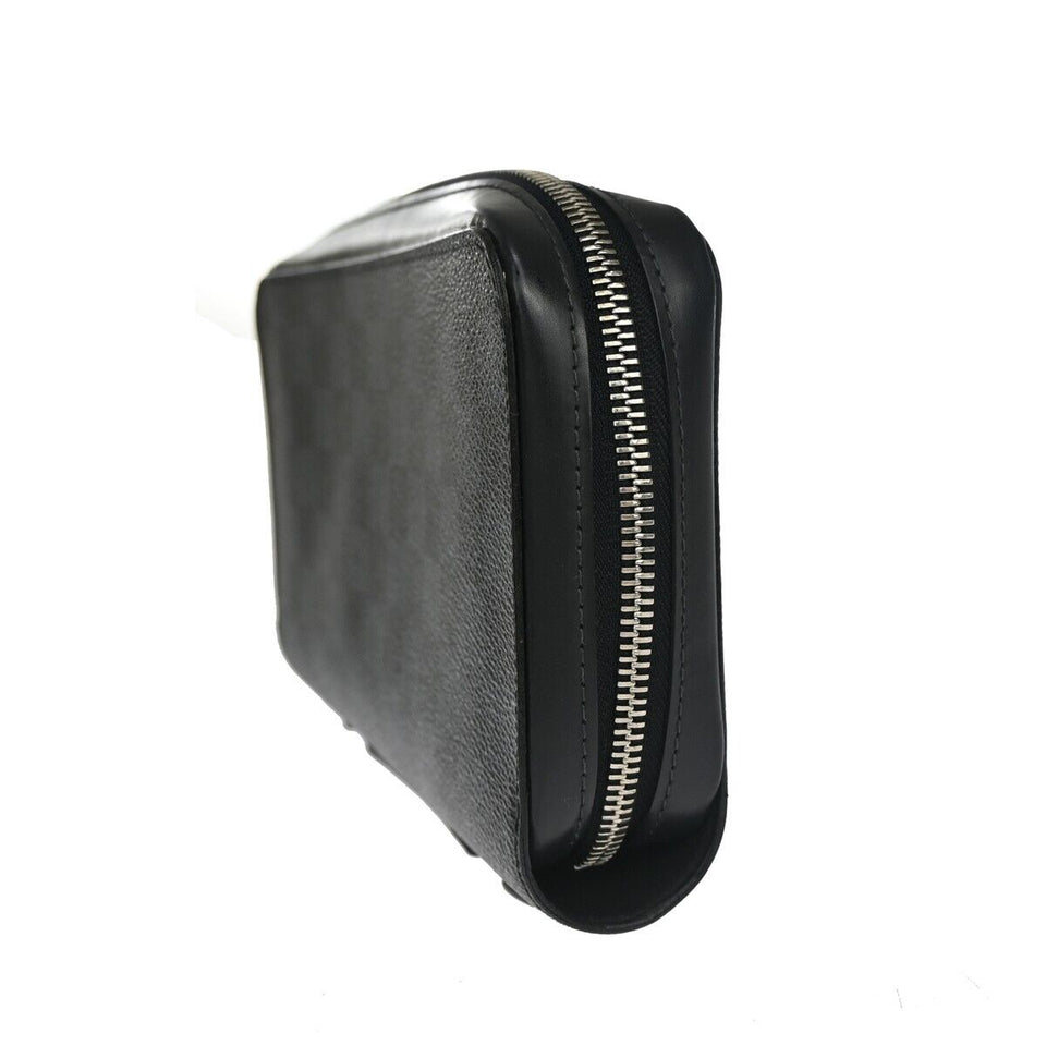 LOUIS VUITTON Zippy XL Wallet