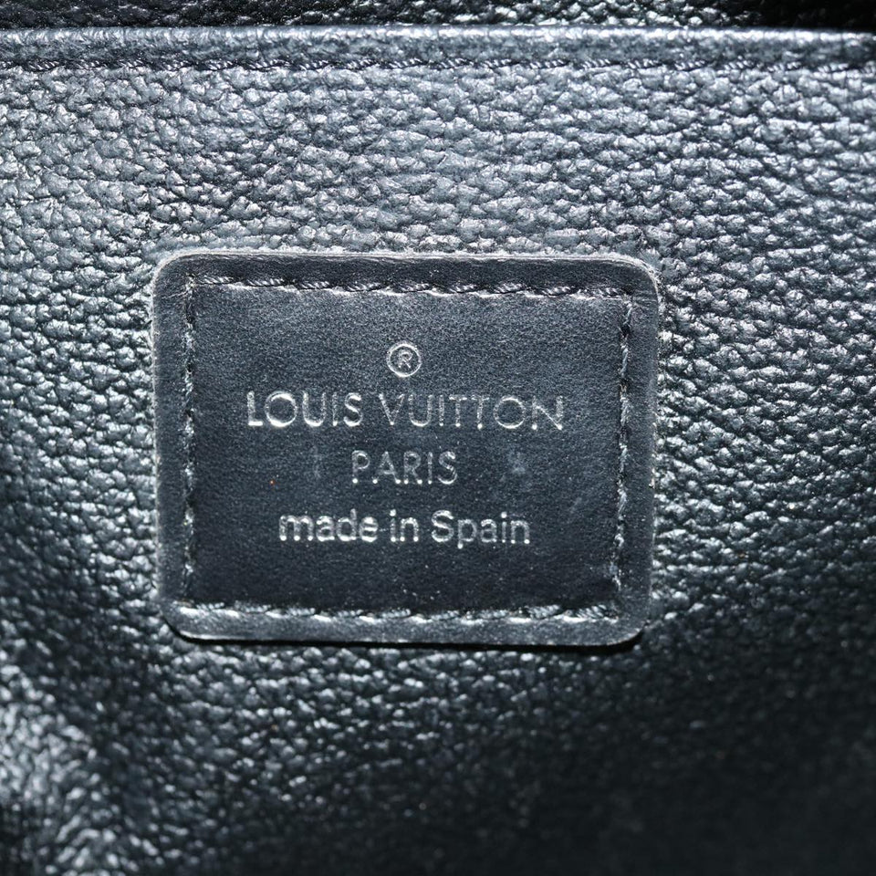 Louis Vuitton Taiga  Leather Clutch Bag