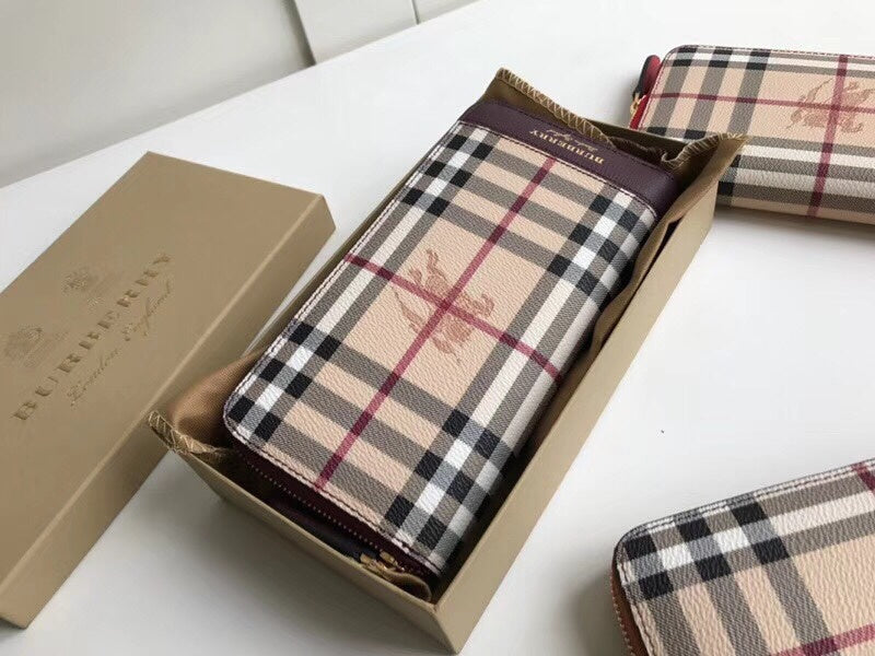 Burberry Bags - Bagsattire   383