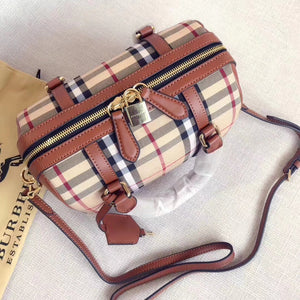 Burberry Bags - Bagsattire   273