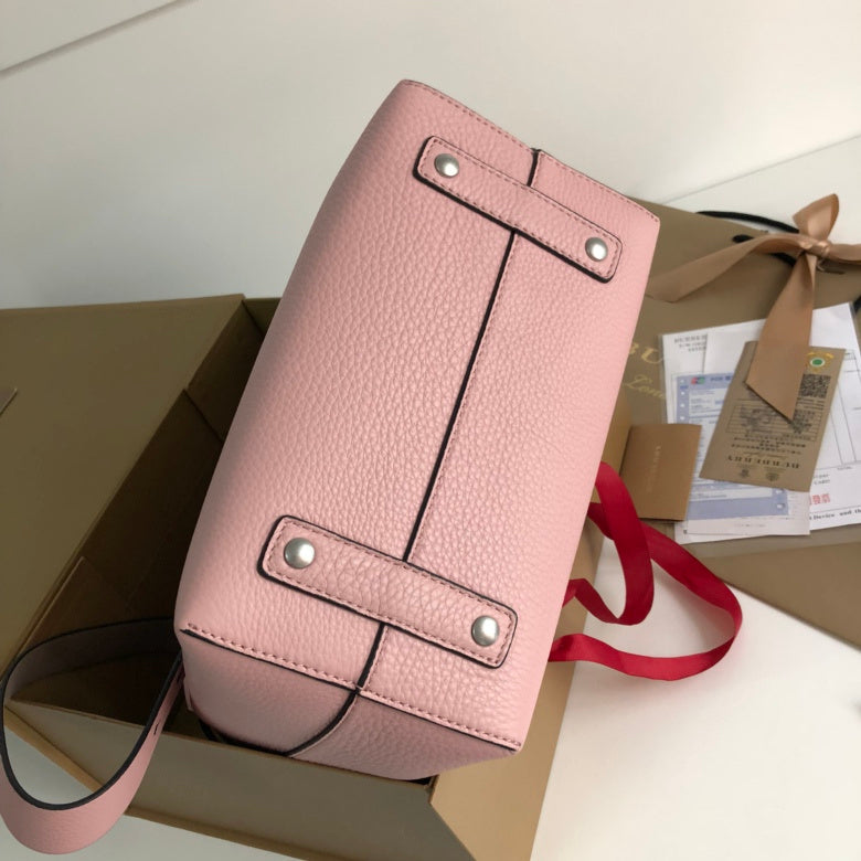 Burberry Bags - Bagsattire   371