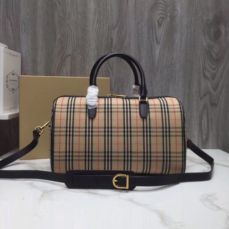 Burberry Bags - Bagsattire   698