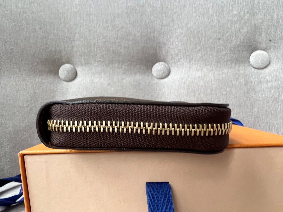 Louis Vuitton Zippy Coin Purse in Monogram (RRP £350)