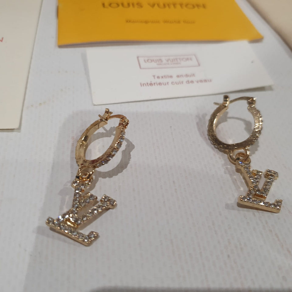 Louis Vuitton Earrings.