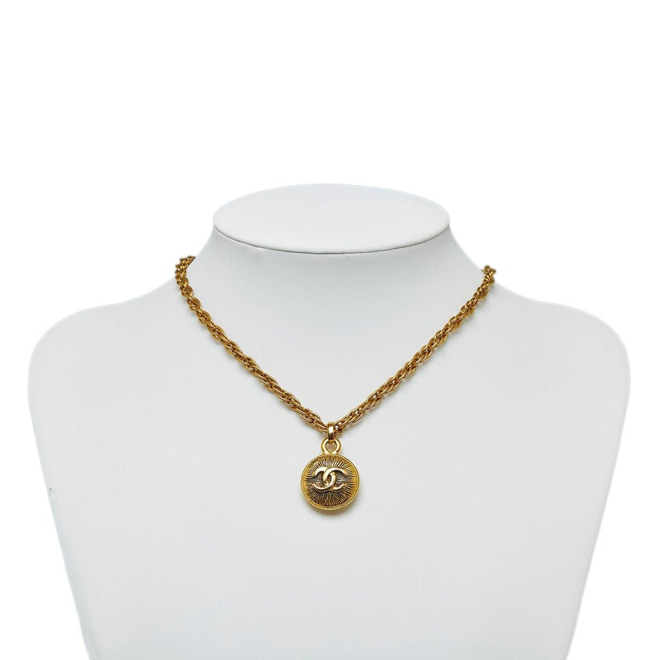 CHANEL CC Pendant Necklace Costume Necklace