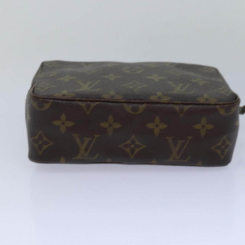 Louis Vuitton Trousse De Toilette 18  Canvas Clutch Bag