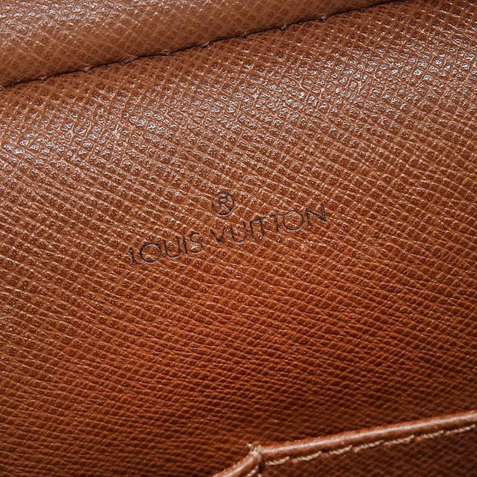 Louis Vuitton Compiegne 28  Canvas Clutch Bag