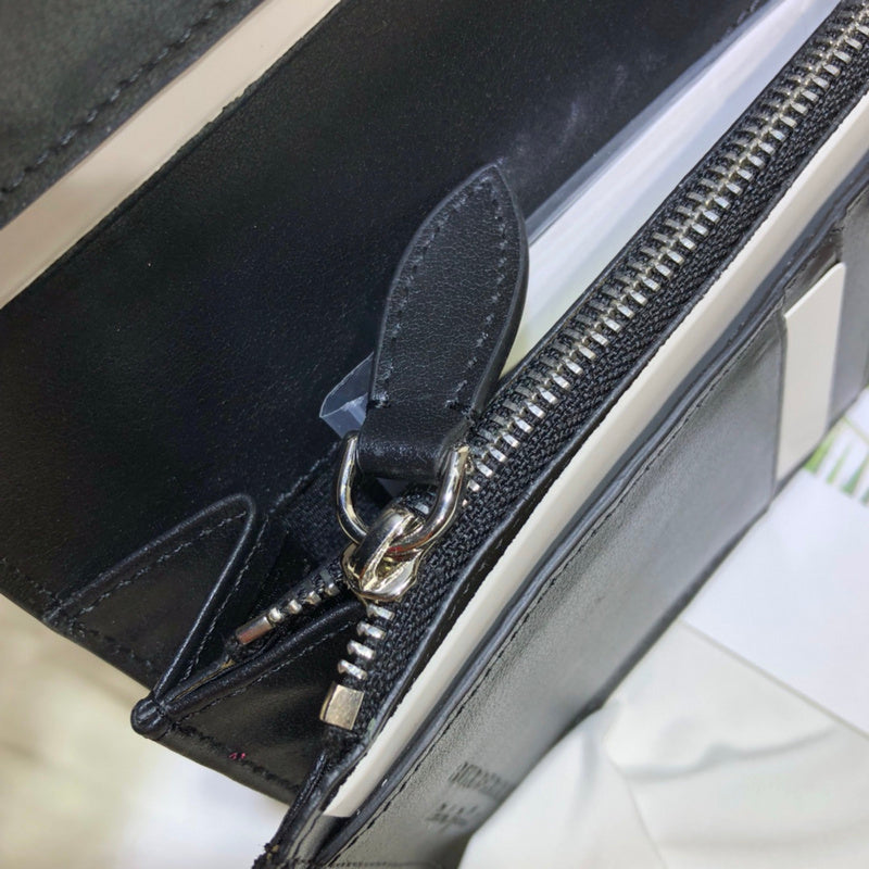 Burberry Bags - Bagsattire   634