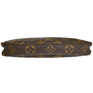 Louis Vuitton Pochette Accessoires  Canvas Clutch Bag