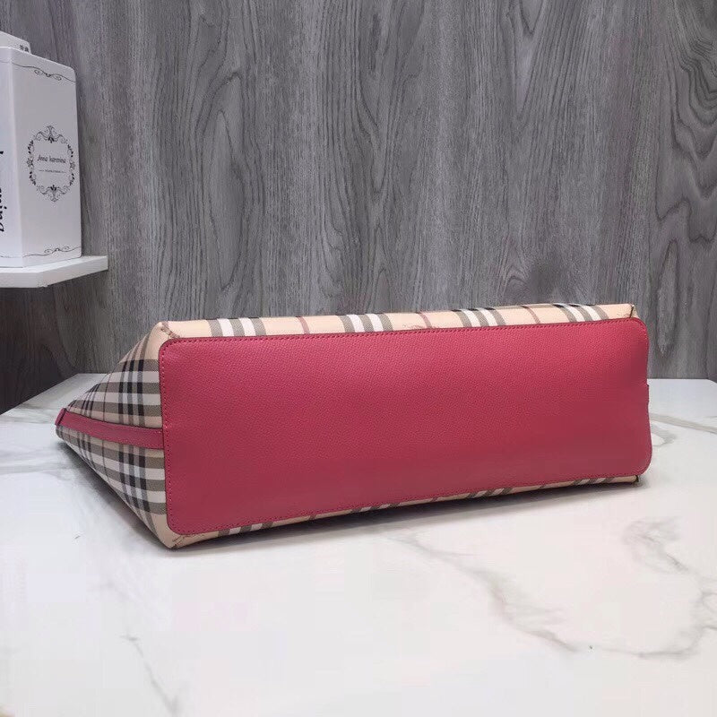 Burberry Bags - Bagsattire   683