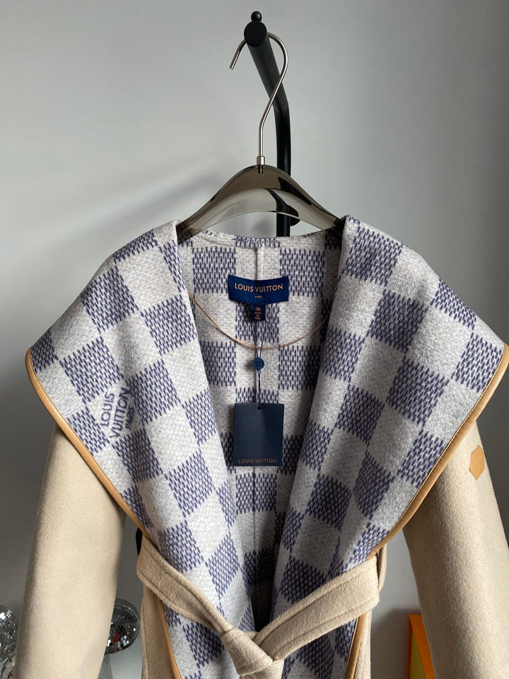 Luxury Louis Vuitton  Wrap Coat 026