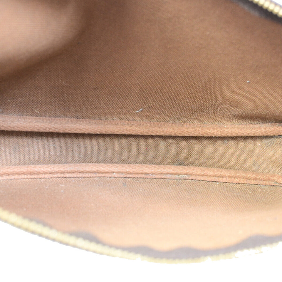 Louis Vuitton Pochette Accessoires  Canvas Clutch Bag