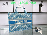 Christian Dior Bags Bags - The Tote   010