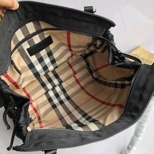 Burberry Bags - Bagsattire   652