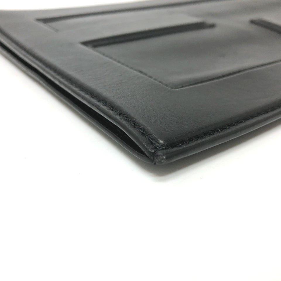 Fendi  Leather Clutch Bag (Pre-Owned)