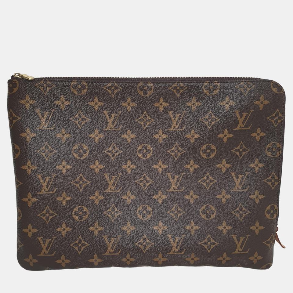 Brown Monogram Canvas Etui Voyage MM Clutch Bag