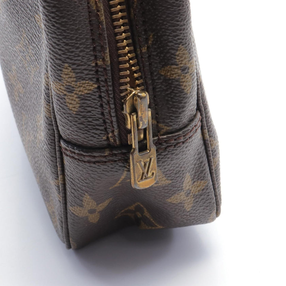 Louis Vuitton Monogram Trousse Toilette Clutch Canvas Vanity Bag